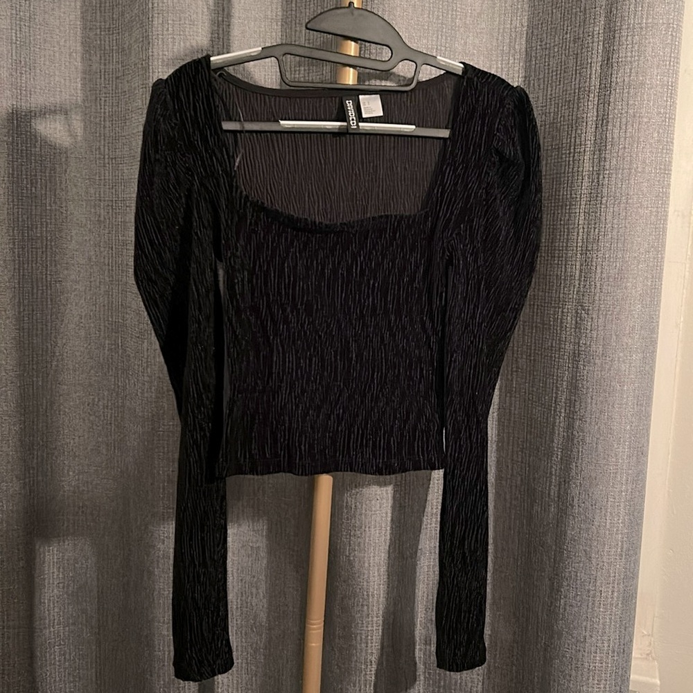 H&M Elegant Black Velvet Women's Top
